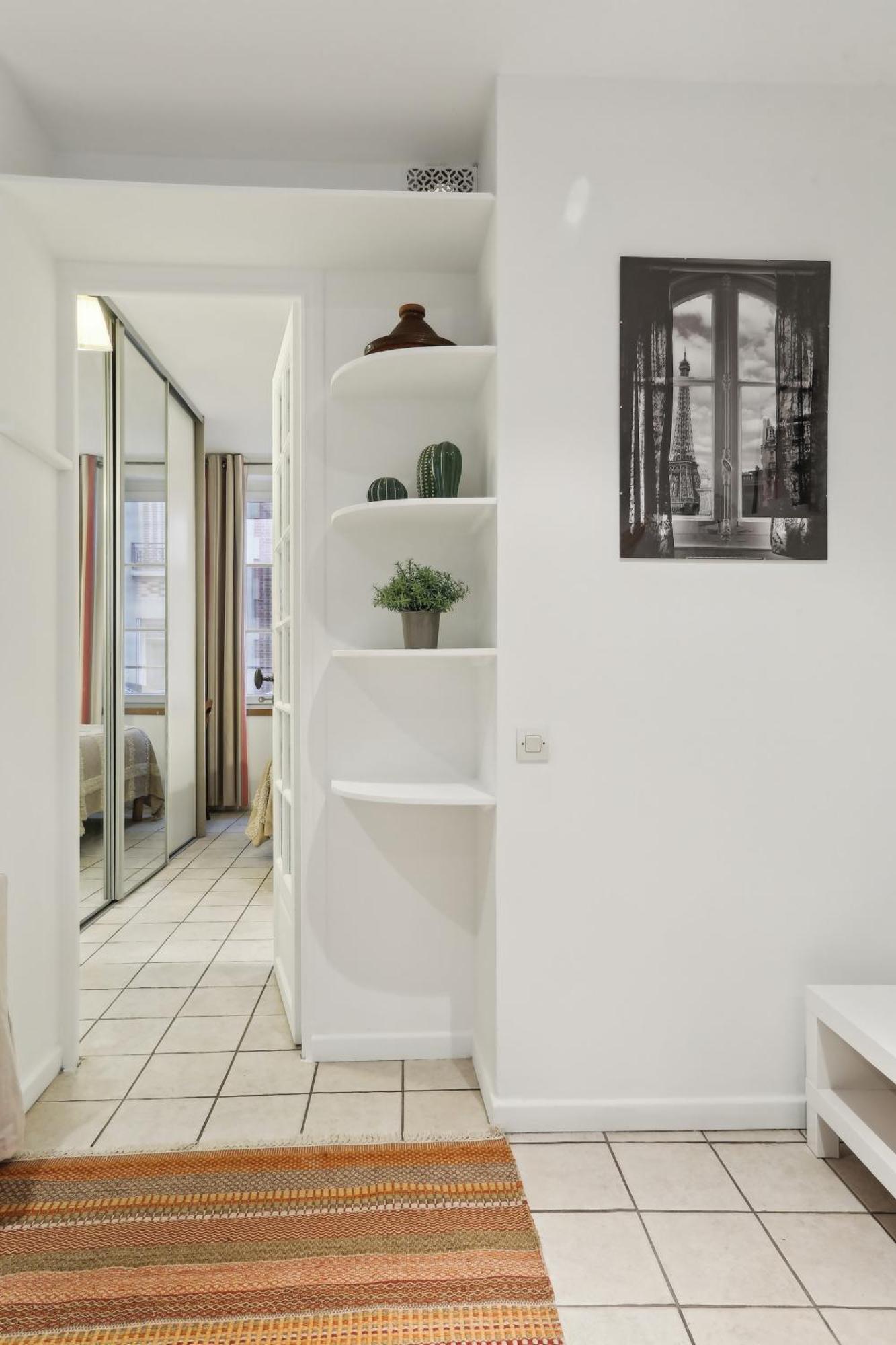 Les Invalides & Eiffel Tower - 1br - Cityapartmentstay Appartement Parijs